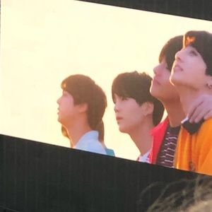 Meet your Posher, Mai